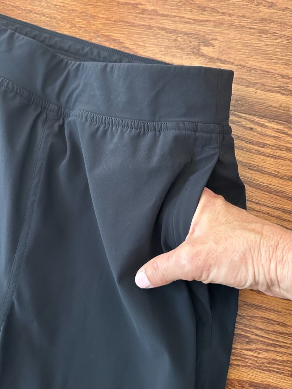 Lululemon Adapted State High-Rise Jogger Size 4 Black Joggers Activewear - Picture 8 of 13